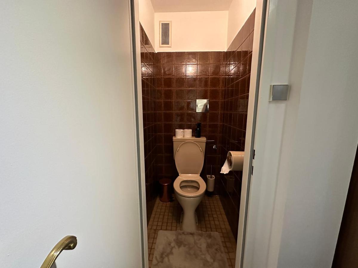 2 Rooms Flat With Balcony, Near Of Center Виена Екстериор снимка